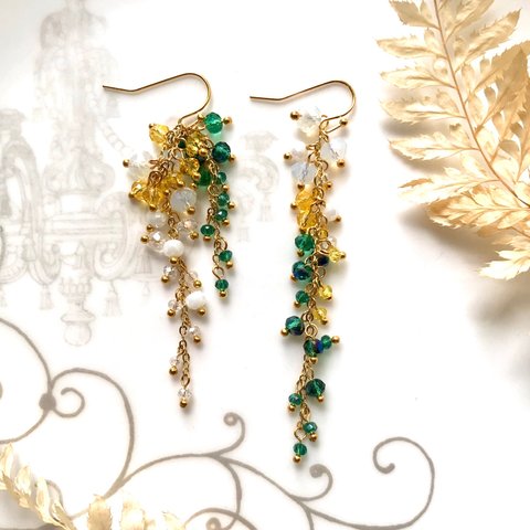 glass beads  Green&Yellow  pierce or earrings