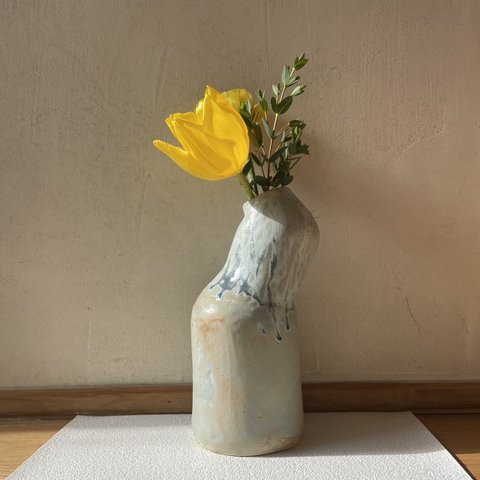 (残り一点)流水花瓶　一輪挿し　花瓶　雑貨　陶器　花