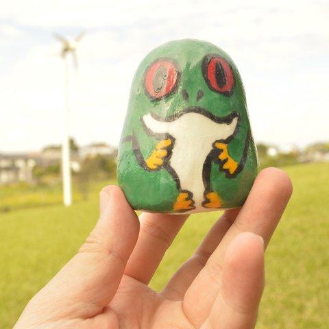 アカメアマガエルの起き上がり小法師