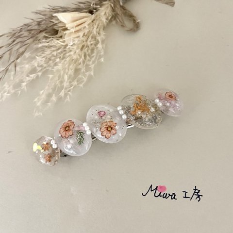 秋桜のバレッタ