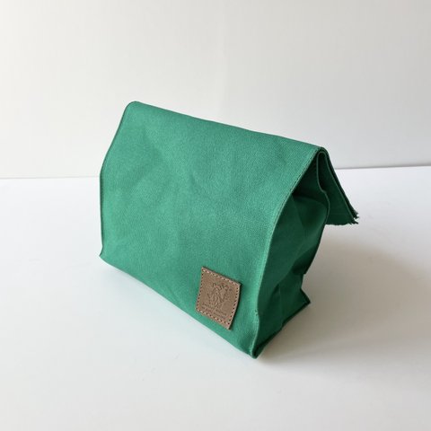 紙袋みたいな帆布バッグ(グリーン)　クラッチバッグ　バッグインバッグ　差し色