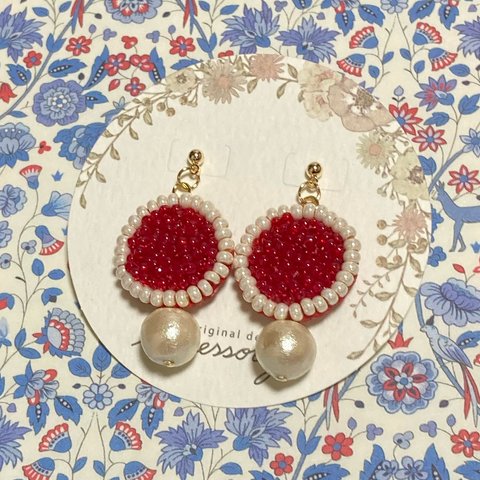 ＊ビーズ刺繍イヤリング＊ビーズ刺繍ピアス＊ビーズアクセサリー＊ゆらゆら＊