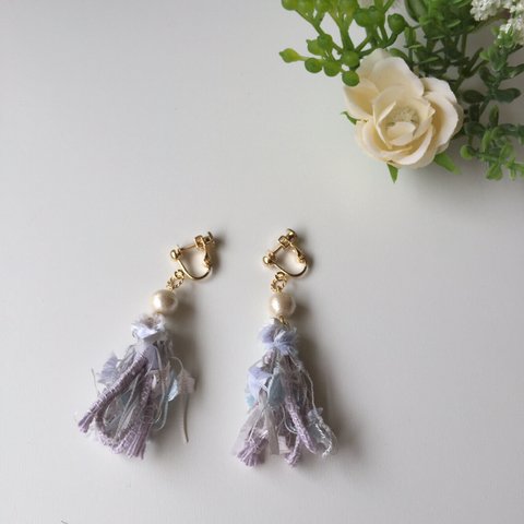 【再販】tassel earring/pierce - pale purple タッセルイヤリング/ピアス - うすむらさき