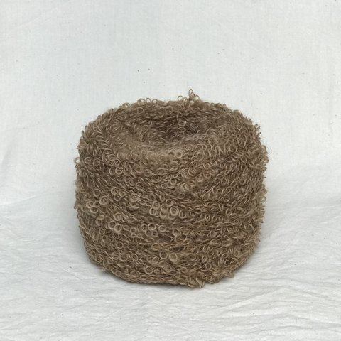 ループ（Wool 100%）／クルミ／176g