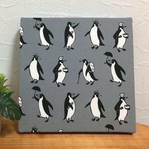 ファブリックパネル★かわいいペンギンさん 20×20cm