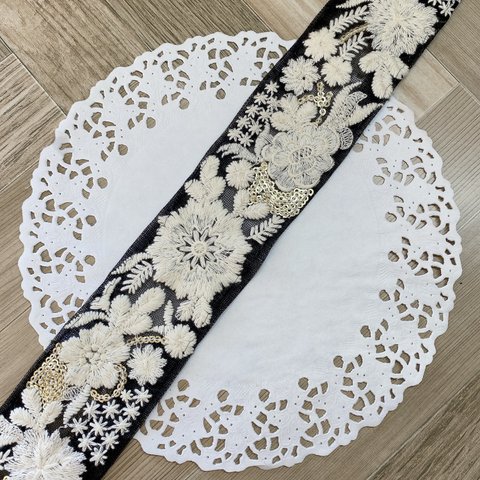 インド刺繍リボン