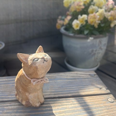 木彫りの猫