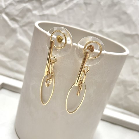 個性的ピアス◎No.684