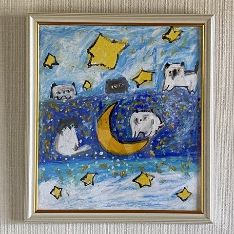 絵画 。壁掛け絵手描き【猫たちは幸せに星と月の銀河で遊んでいる】