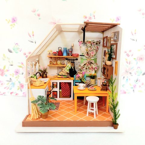 『COUNTRY   KITCHEN』ミニチュアドールハウス完成品