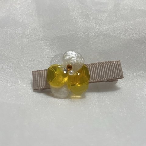 フラワーレジン　ヘアクリップ