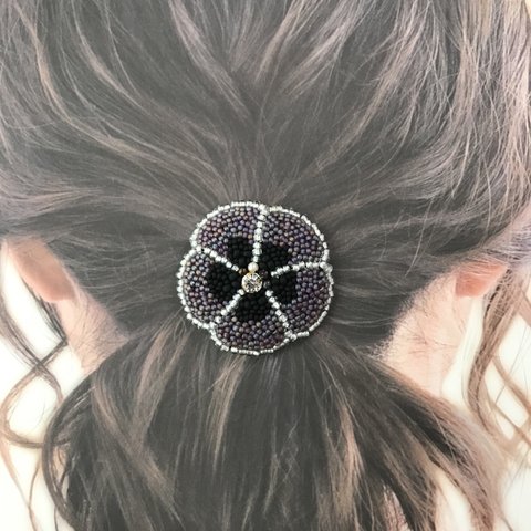 ビーズ刺繍ヘアゴム＊