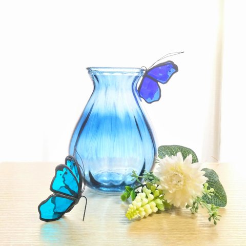 蝶のステンドグラス　サンキャッチャー（ブルー系）バタフライ・アクアマリン