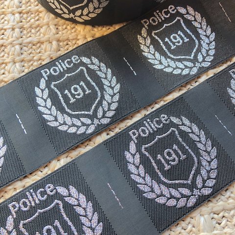 ✳︎刺繍タグ✳︎10枚セット　police   タグ　ワンポイント　古着　リメイク　縫い付け専用