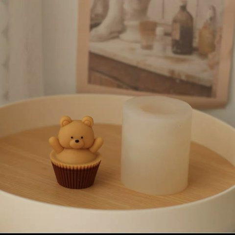 1P Nart Candle カップケーキ可愛い熊のモールド　シリコンモールド　キャンドルモールド　カップケーキ　熊