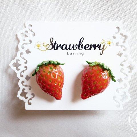 ☆再販☆ Juicy Strawberryイヤリング