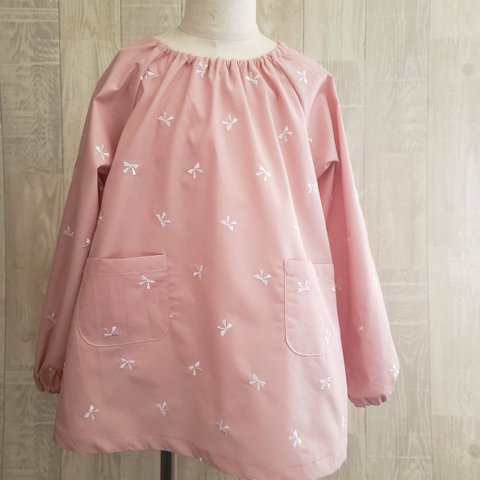 【数量限定価格】80～130size リボン刺繍 ピンク 総柄 長袖スモック