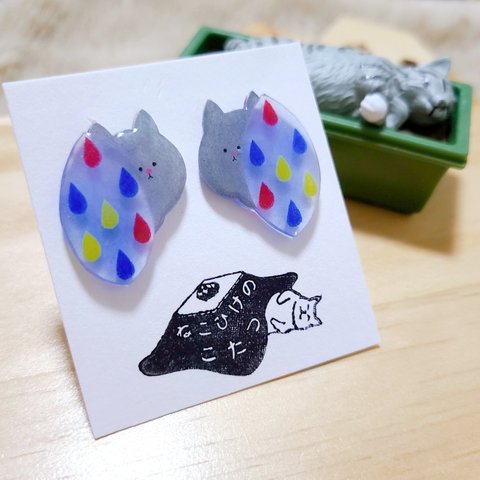 北欧柄 猫 ピアス ✱おもしろピアス ✱ ハンドメイドピアス