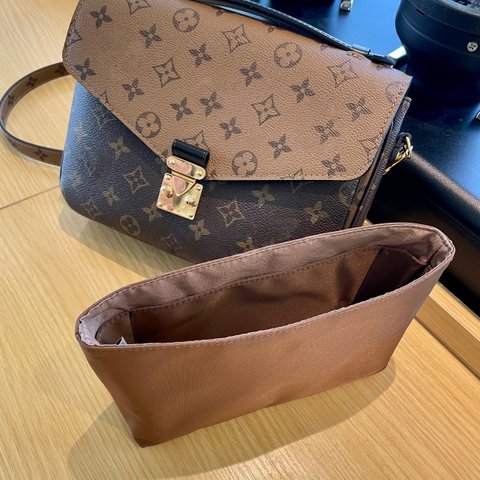 LOUIS VUITTON Pochette Metis 用 バックインバック/ LV Metis インナーバッグ/ インバッグ