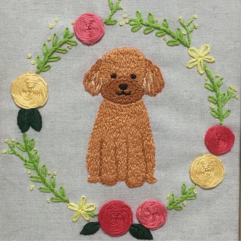 アニマル刺繍壁掛け