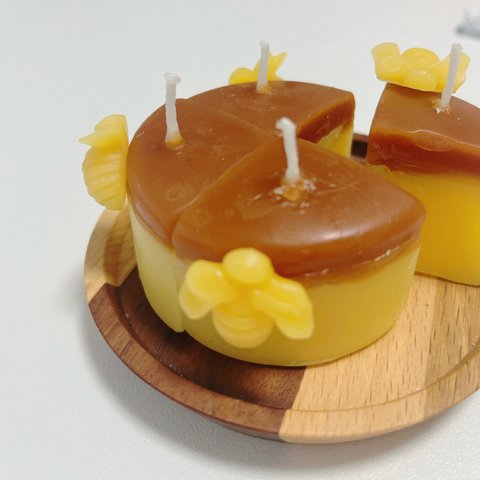 ミツロウ　スフレケーキキャンドル（四つ切り）