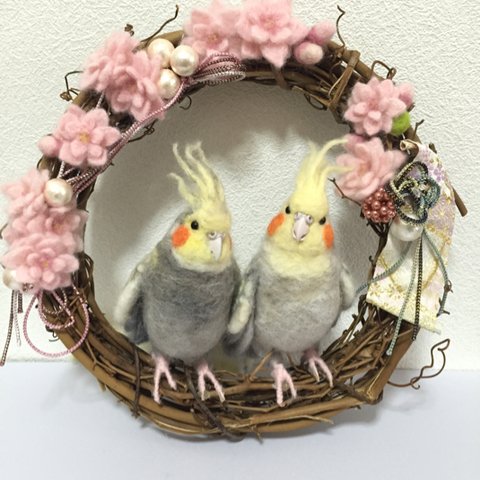 ※専用ページです※YUKIKO様ご依頼、シナモンパールオカメインコちゃんのお雛様リース♪羊毛フェルト