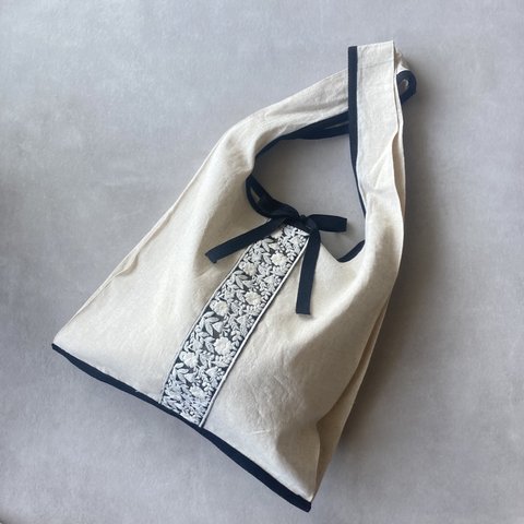 インド刺繍リボンのmarché bag  ／ black  マルシェバッグ　エコバッグ　