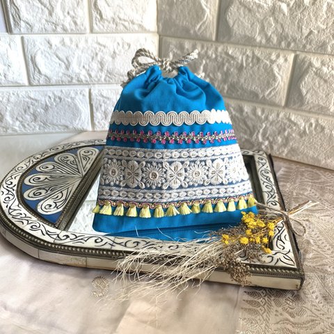 インド刺繍のカラフル巾着（ブルー2）