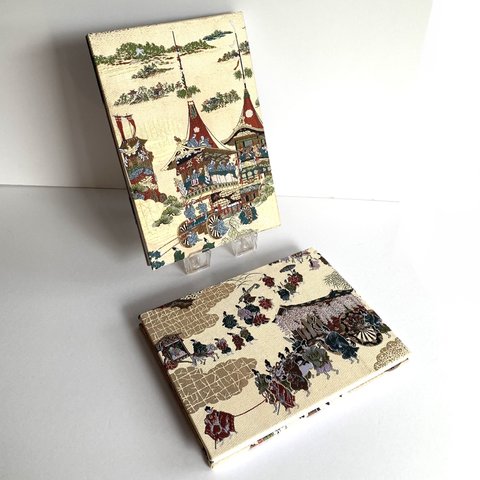 金襴織物御朱印帳　B5 特大判サイズ 18x26cm　京都三大祭り #1「祇園祭」「時代祭」　桐生織物　金襴生地　