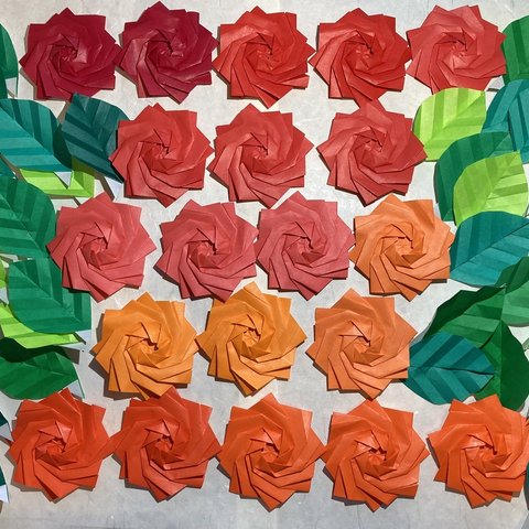 【019】Origami 20 roses and 40 leaves / room decorations 折り紙　ばらの花20個と葉っぱ40枚のセット　（送料無料）