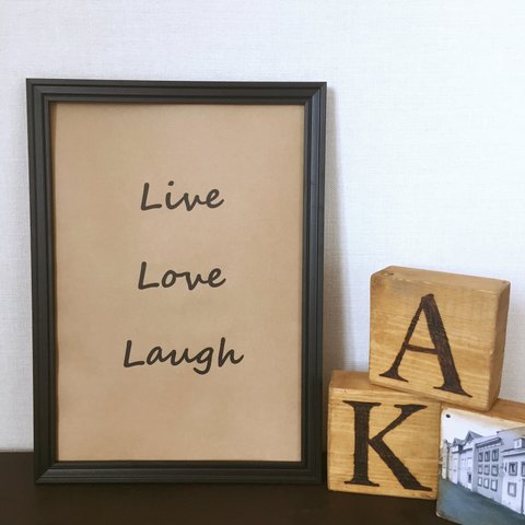 送料込☆=フレームつきポスター 【Live,Love,Laugh】