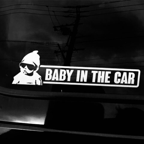 BABY IN CAR:グラスデザイン横