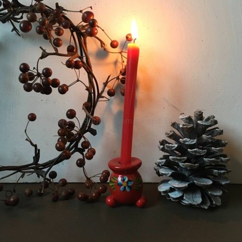 スウェーデン ハンドペイント フラワー 木製キャンドルホルダー 赤 クリスマス