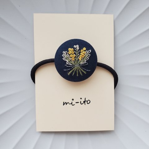 【再販】刺繍ヘアゴム🌷　no.504   くるみボタン　 💛送料無料💛　