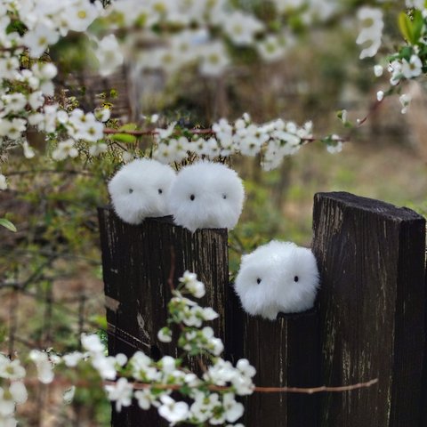 手のひらに、生きてるみたいな命の重み・もふもふの白いお友達①/送料無料/フェイクファー/ぬいぐるみ/シマエナガ/小鳥