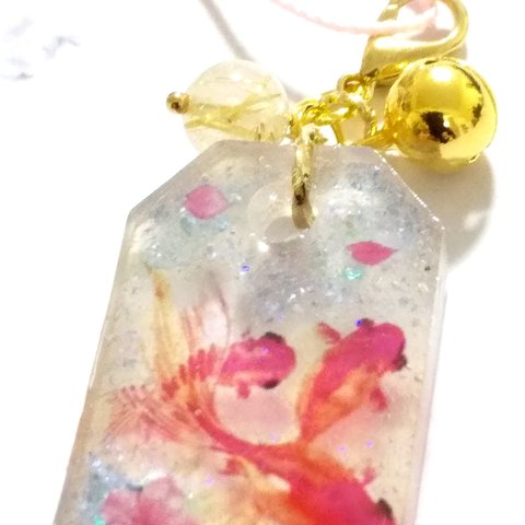 ※。.:*:・'°☆レジン＊水晶の粉＊桜と金魚※。.:*:・'°☆