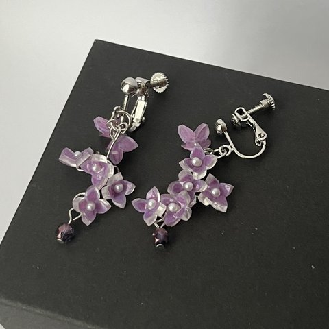 ライラックの花束イヤリング/ピアス