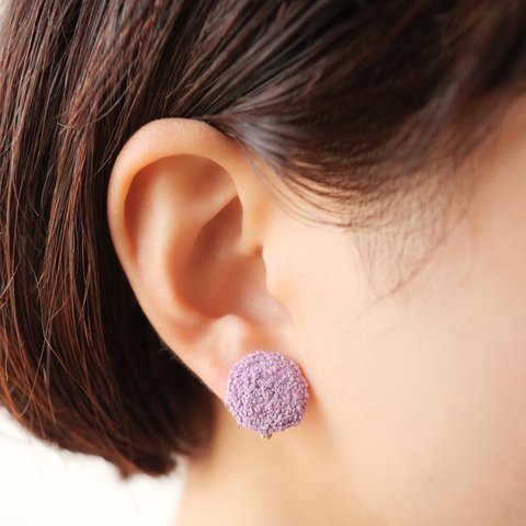 刺繍イヤリング full-moon (purple) サージカルステンレス