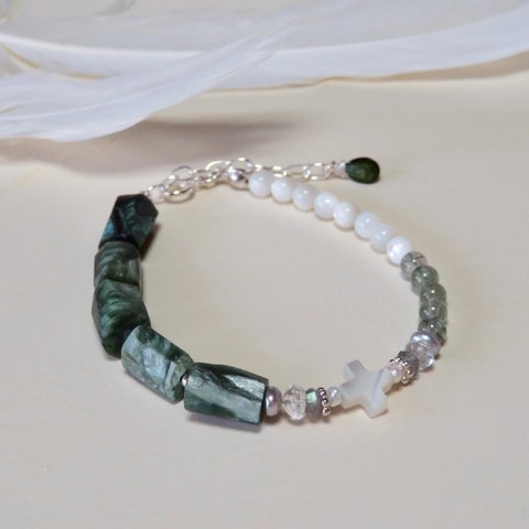 熾天使セラフィムのクロス＋◇原石Seraphinite×Green rutile quartz・Mother of pearl…／SV925