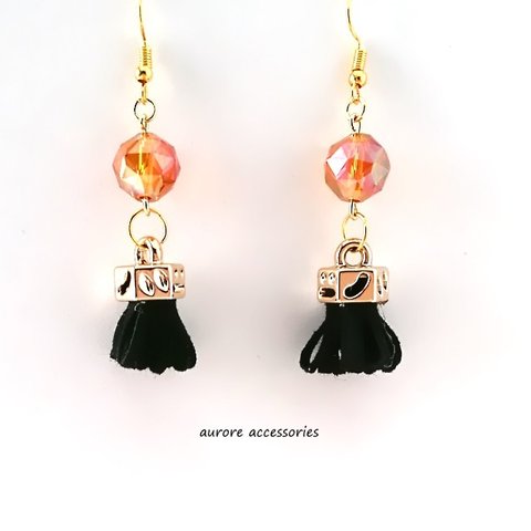 mini leather tassel pierced earrings　ブラック　ミニ　レザータッセル　タッセル　オレンジ