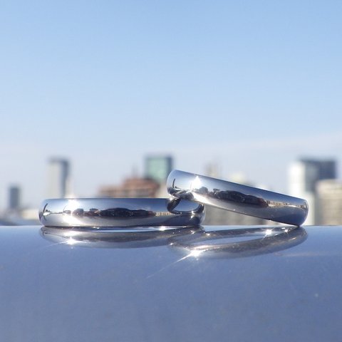 【金属アレルギー対応】普遍の結婚指輪のかたち・タンタルの結婚指輪