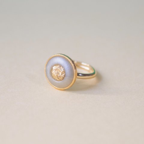 button ring