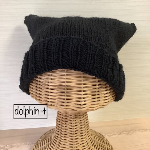 ソックヤーンの猫耳帽子　手編み　ブラック　#3