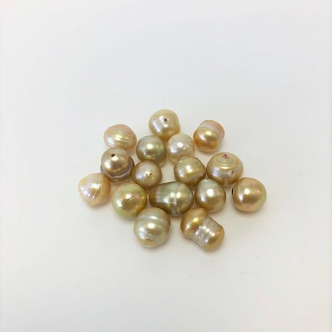南洋真珠10.0-11.5mm　片穴　白蝶ゴールド サークル ※1セット8ピース