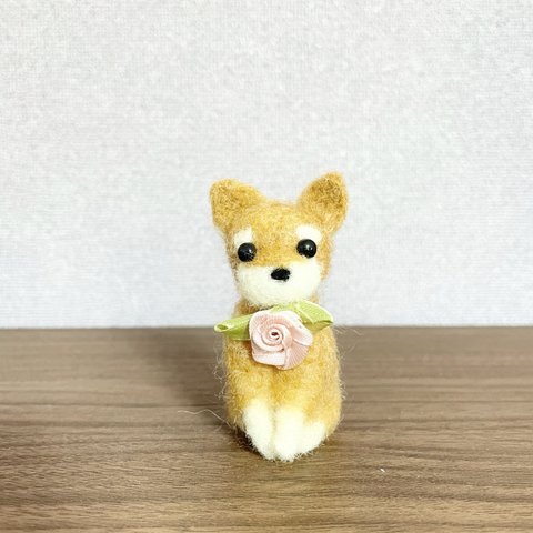 羊毛フェルト　柴犬