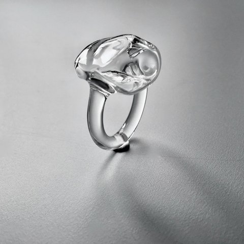 こぼれないアロマリング -Clear Stone- Sサイズ　石塊 ishikoro　指輪
