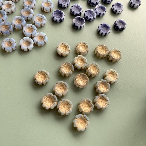 【2コセット】JIRI＊IVANA#czech beads#チェコビーズ　flower14㍉ milk white/bronze