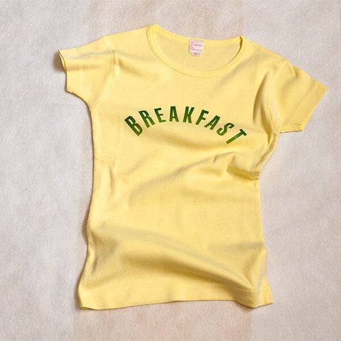 BREAKFAST レディースTシャツ