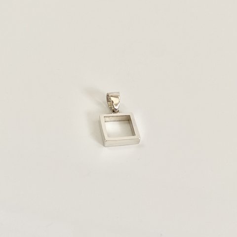 SQUARE PENDANT 〜 スクエア ペンダント〜