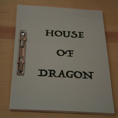 「HOUSE OF DRAGON」ファスナーブック